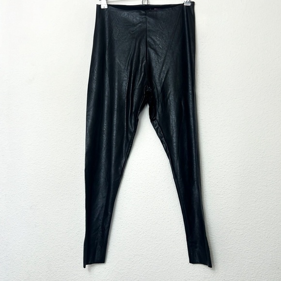 Commando Faux Leather Perfect Control Leggings - Picture 2 of 7